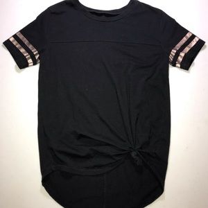 Old Navy Black Tee